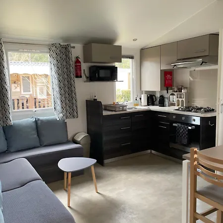 Camping Mobilhome Au Cap Ferret - 4 Etoiles